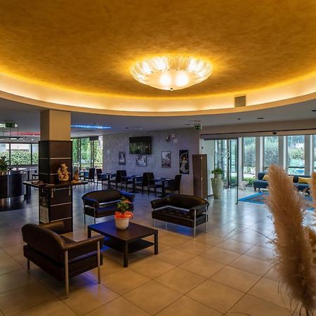 Hotel Insteia Polla Εξωτερικό φωτογραφία